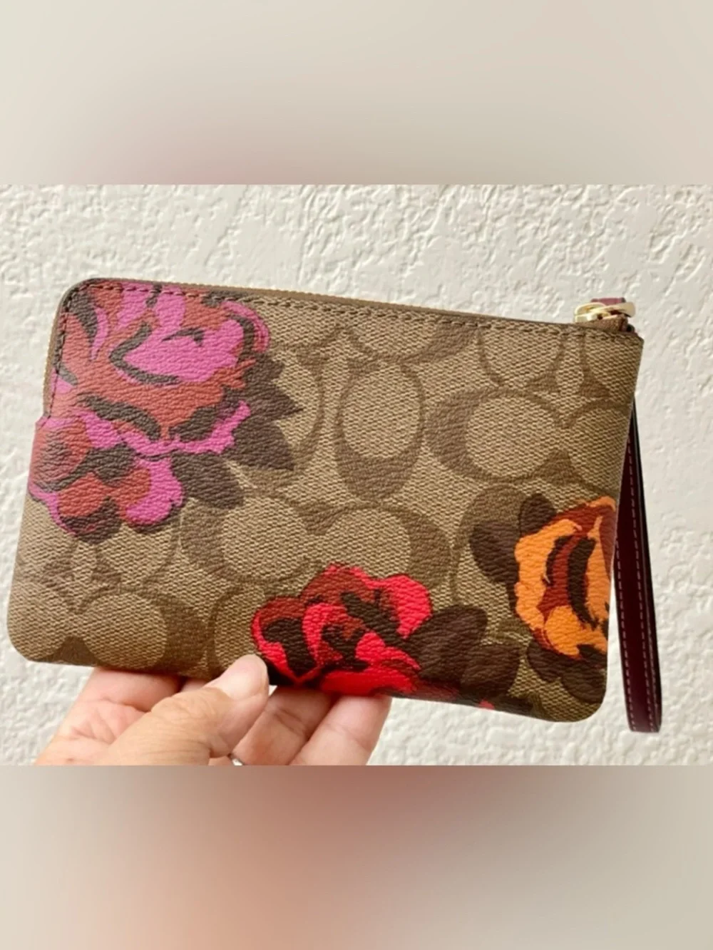 Coach Corner Zip Wristlet In Signature Canvas With Floral Print